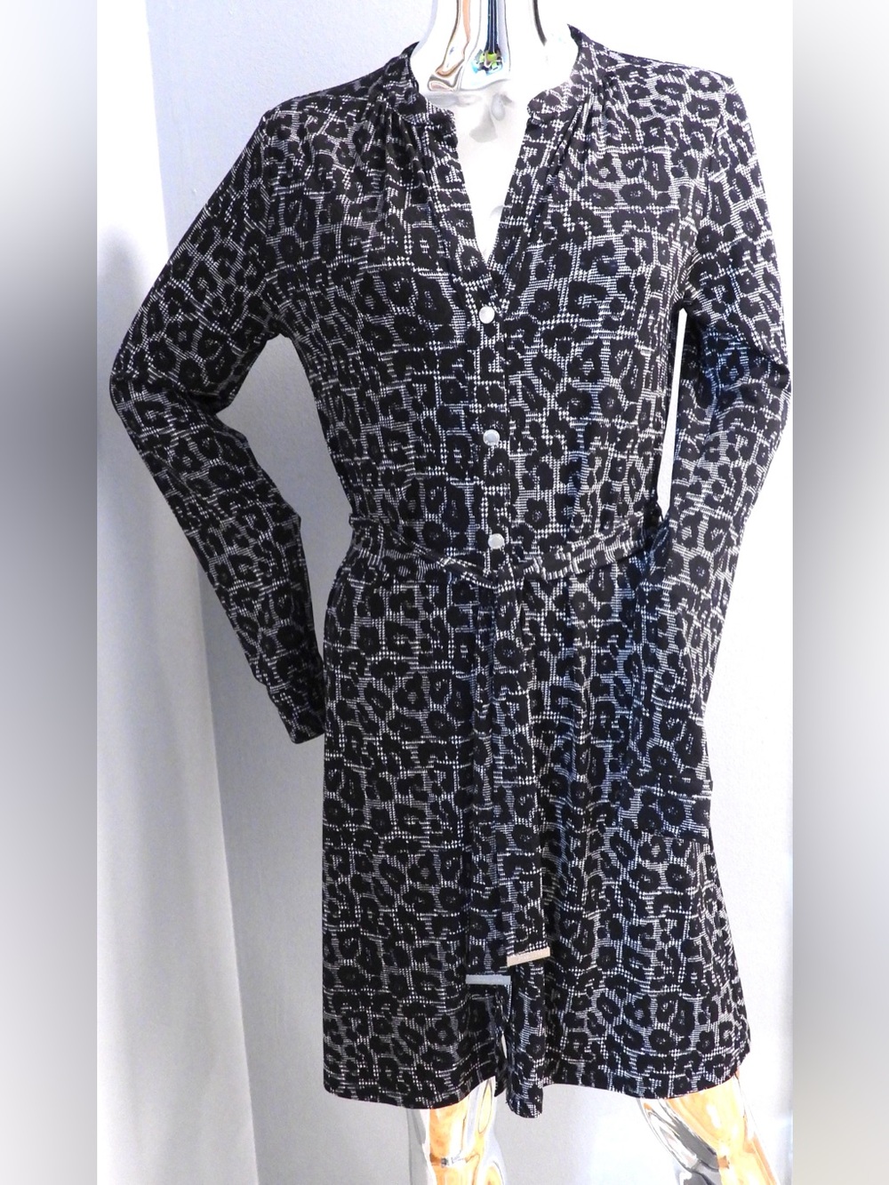 Michael Kors Black and White Printed Button-Front Robe Dress